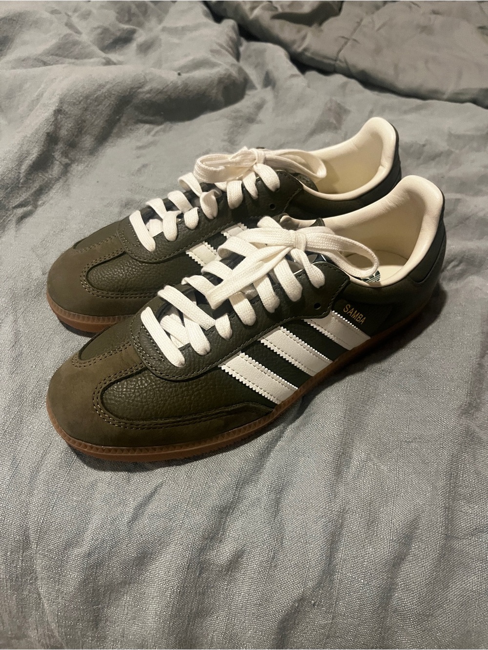 Men’s 7.5 - Adidas Samba Olive Green Casual Sneakers